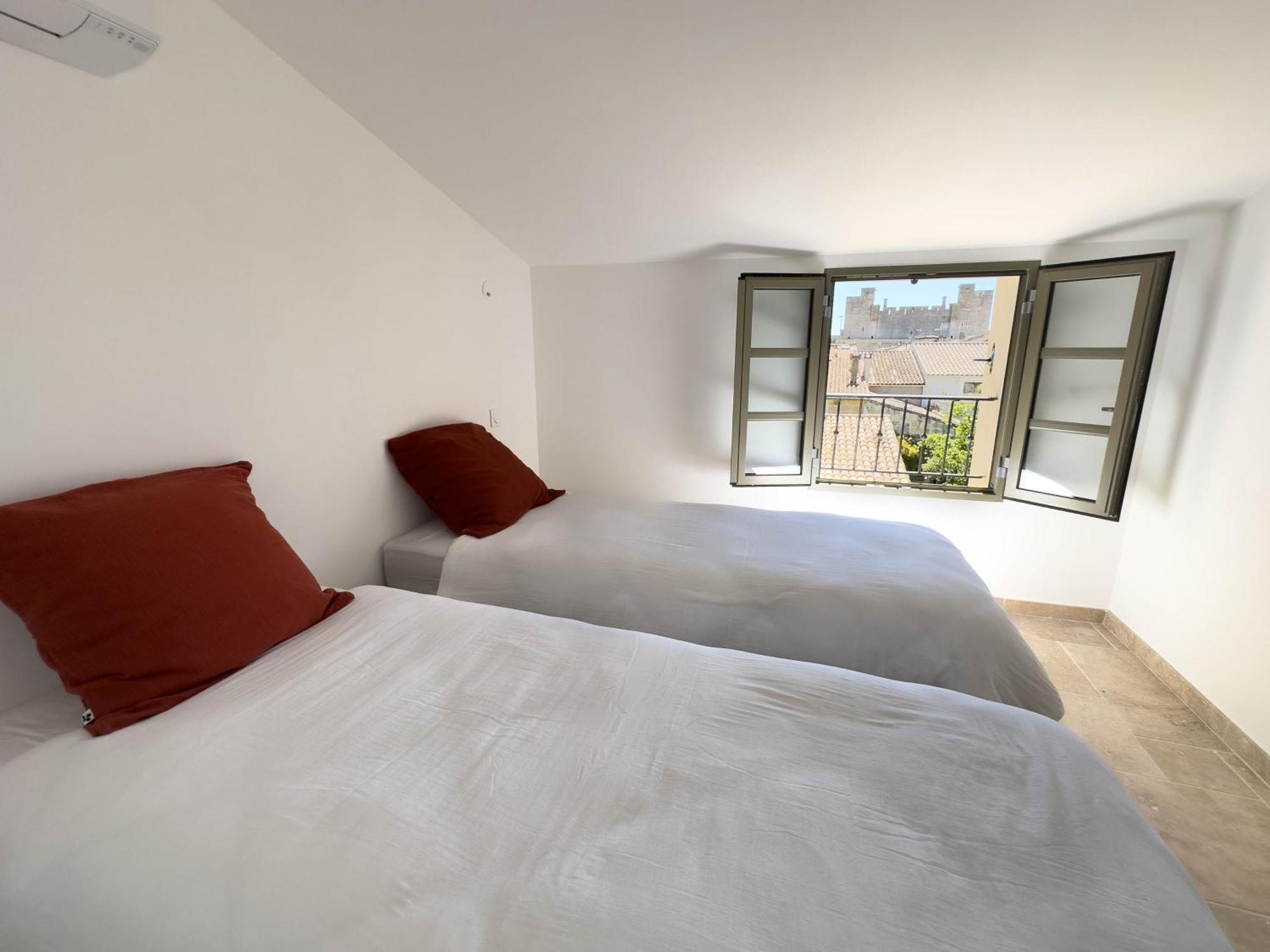Les Suites Du 13 Aigues-Mortes Bagian luar foto